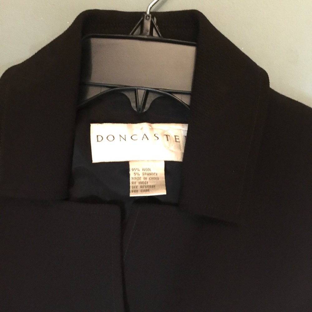 DonCaster brown wool blazer